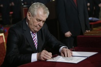 Miloš Zeman zložil prezidentský sľub