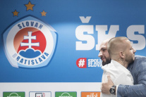 Vladimír Weiss ml. podpísal zmluvu Slovanu