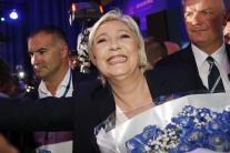 politika voľby prezident Francúzsko prvé kolo FRA 
