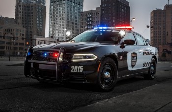 Nový policajný Dodge je ako z filmu o Batmanovi