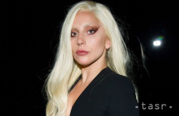 Lady Gaga spieva v novej skladbe o znásilnení