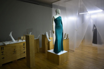 Slovenský odevný dizajn prezentuje výstava Ó, šaty