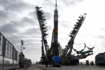 Transport rakety Sojuz-FG k odpaľovacej rampe - Ba
