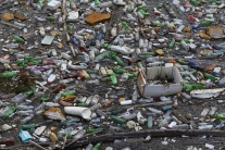 OBRAZOM: Ružín zaplavili odpadky