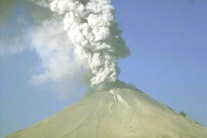 Sopka Popocatepetl sa prebúdza