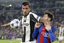 Taliansko futbal LM Juventus Barcelona 1. zápas IT