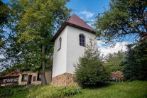 zvonica v obci Horné Pršany 