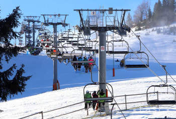 Oteplenie ukončilo lyžiarsku sezónu vo viacerých strediskách