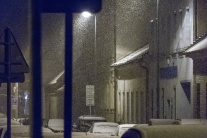 Nočné sneženie v Bratislave