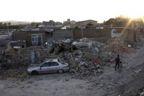 Severozápad Iránu zasiahlo silné zemetrasenie
