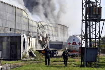 Požiar priemyselnej haly v Trebišove