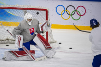 Slovenskí hokejisti trénujú v Pekingu