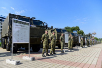 vojenské obrnené vozidlá IDEB 