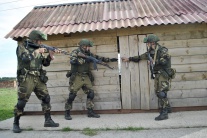 rusko-bieloruské vojenské cvičenie vojak vojaci ar