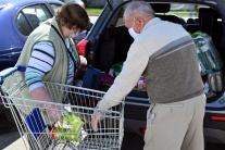 Seniori nakupujú vo vyhradenom čase