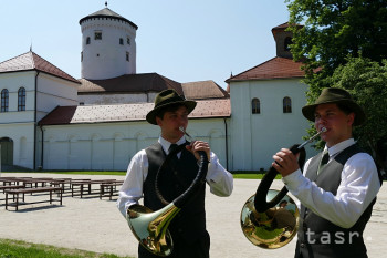 Výstava v Budatínskom hrade mapuje osem desaťročí Považského múzea